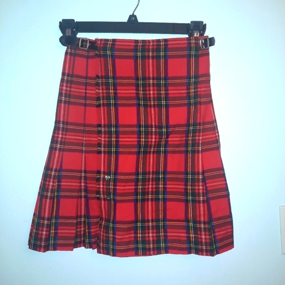Other - Tartan plaid wrap skirt with pin